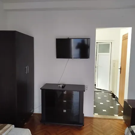 3 Jovanovski Διαμέρισμα